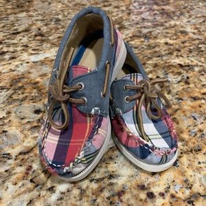 Toddler Sperry’s
